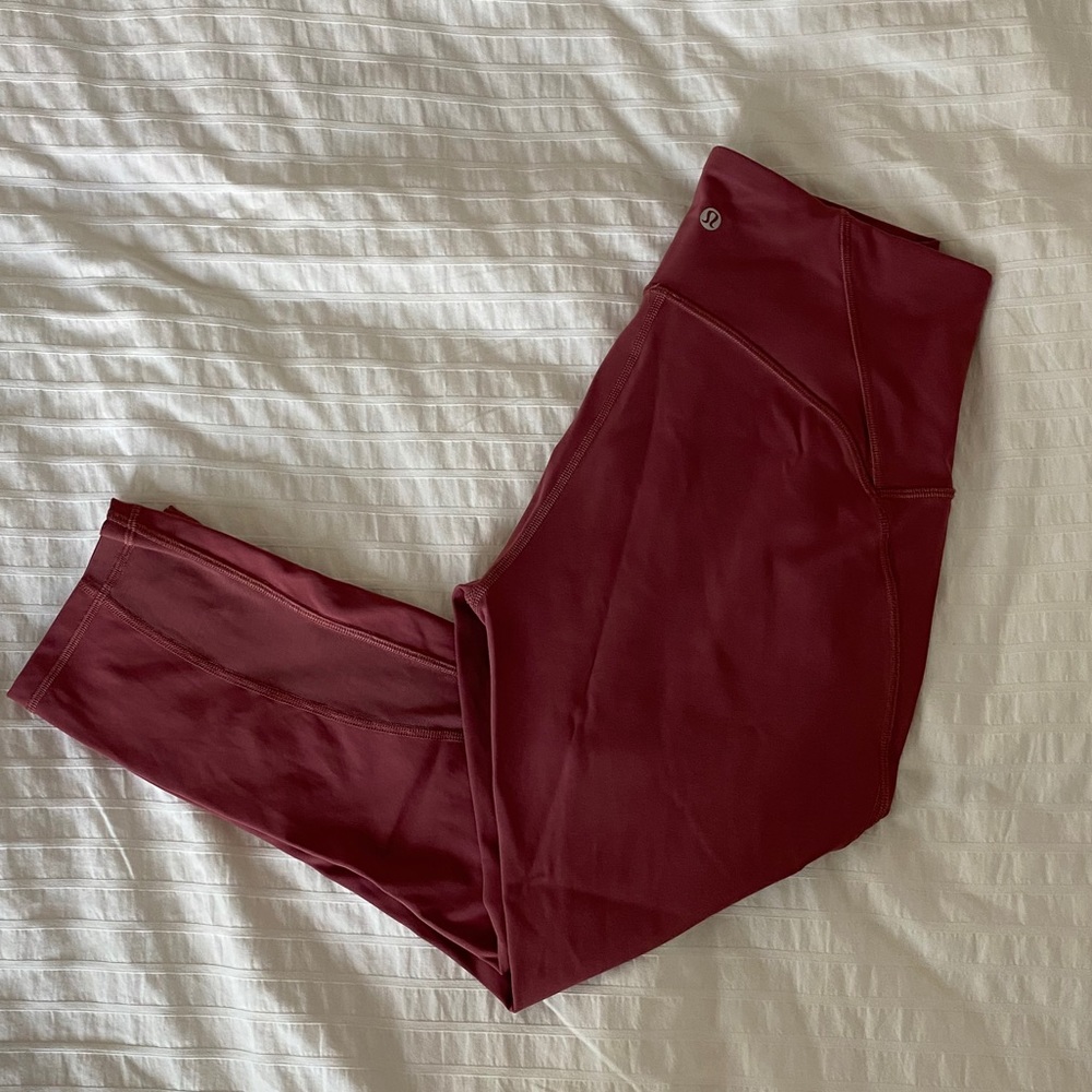 Train time crop leggings